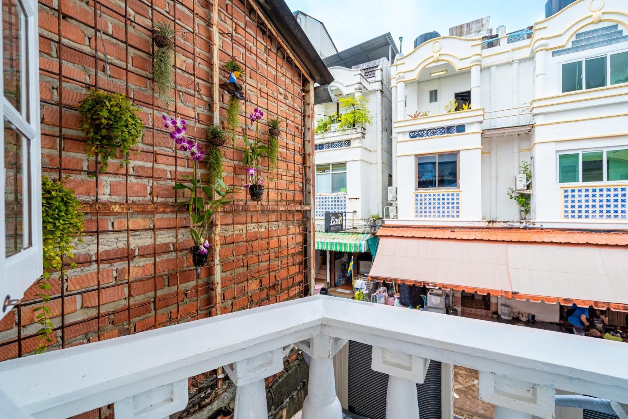 Sweett Lemon Hostel Patong Extérieur photo